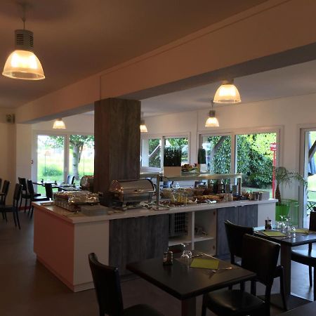 Brit Hotel Rouen Sud Val De Reuil Val-de-Reuil Ngoại thất bức ảnh