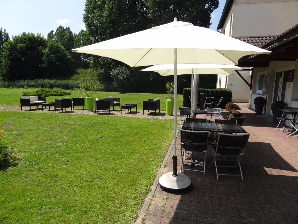 Brit Hotel Rouen Sud Val De Reuil Val-de-Reuil Ngoại thất bức ảnh