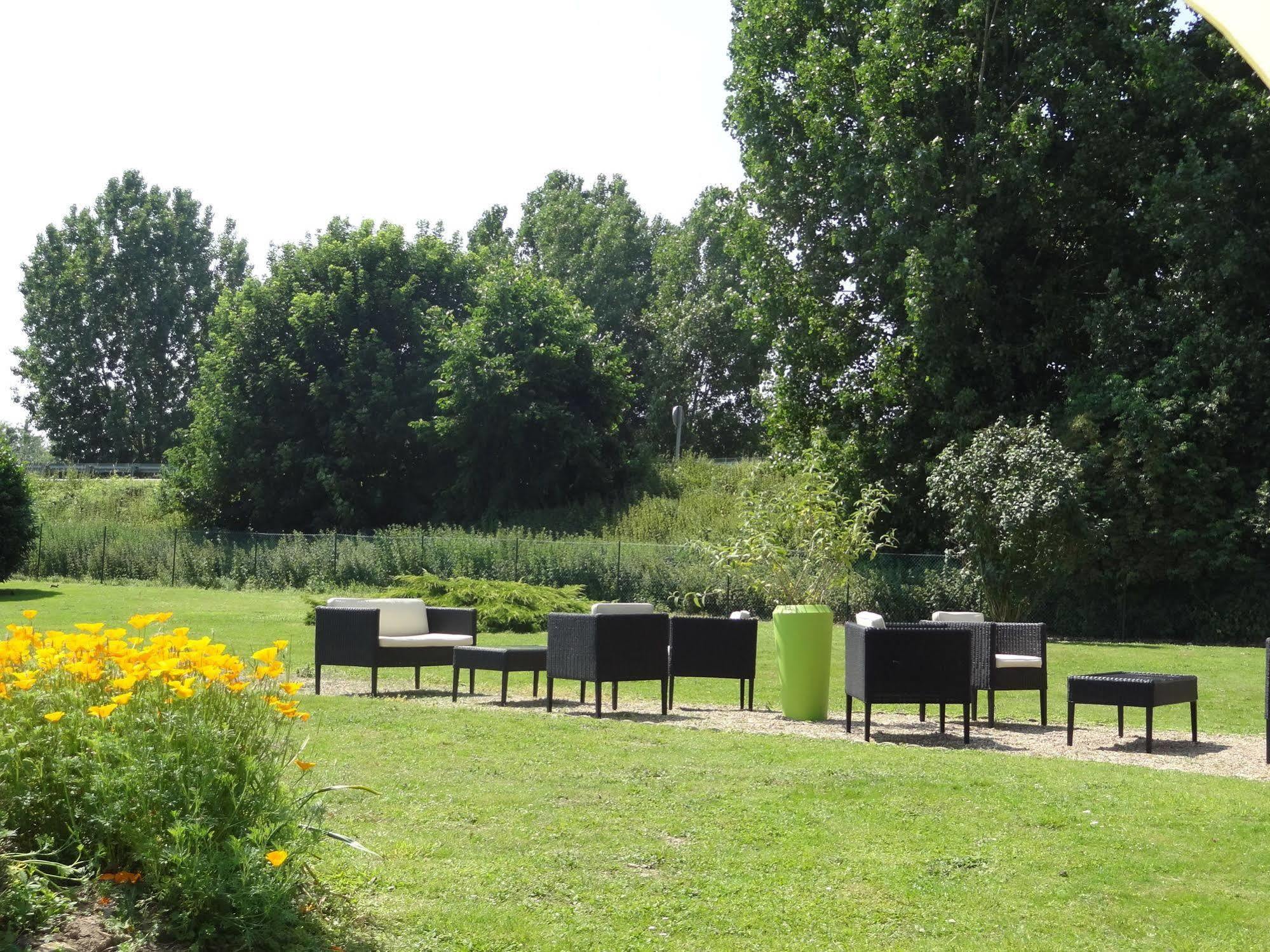 Brit Hotel Rouen Sud Val De Reuil Val-de-Reuil Ngoại thất bức ảnh